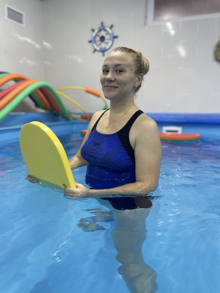 Грудничковое плавание, детский бассейн в Акулёнок в Севастополе с 0 до 1,5 лет